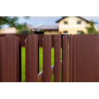 Profilēta metāla žoga štaketas Polo PMx2 RAL8017 (Brūna) 1500mm